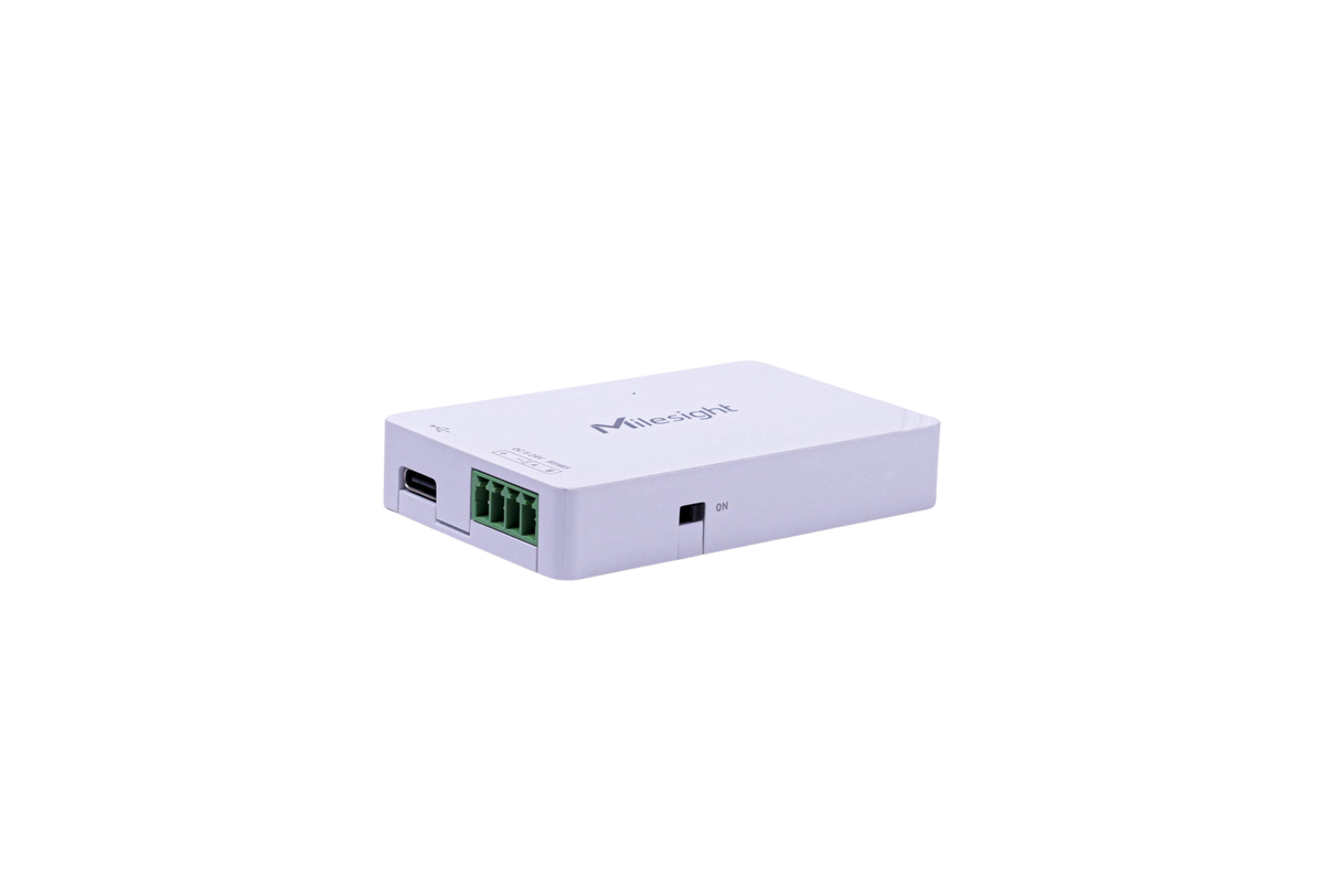 UC100: LoRaWAN IoT Controller