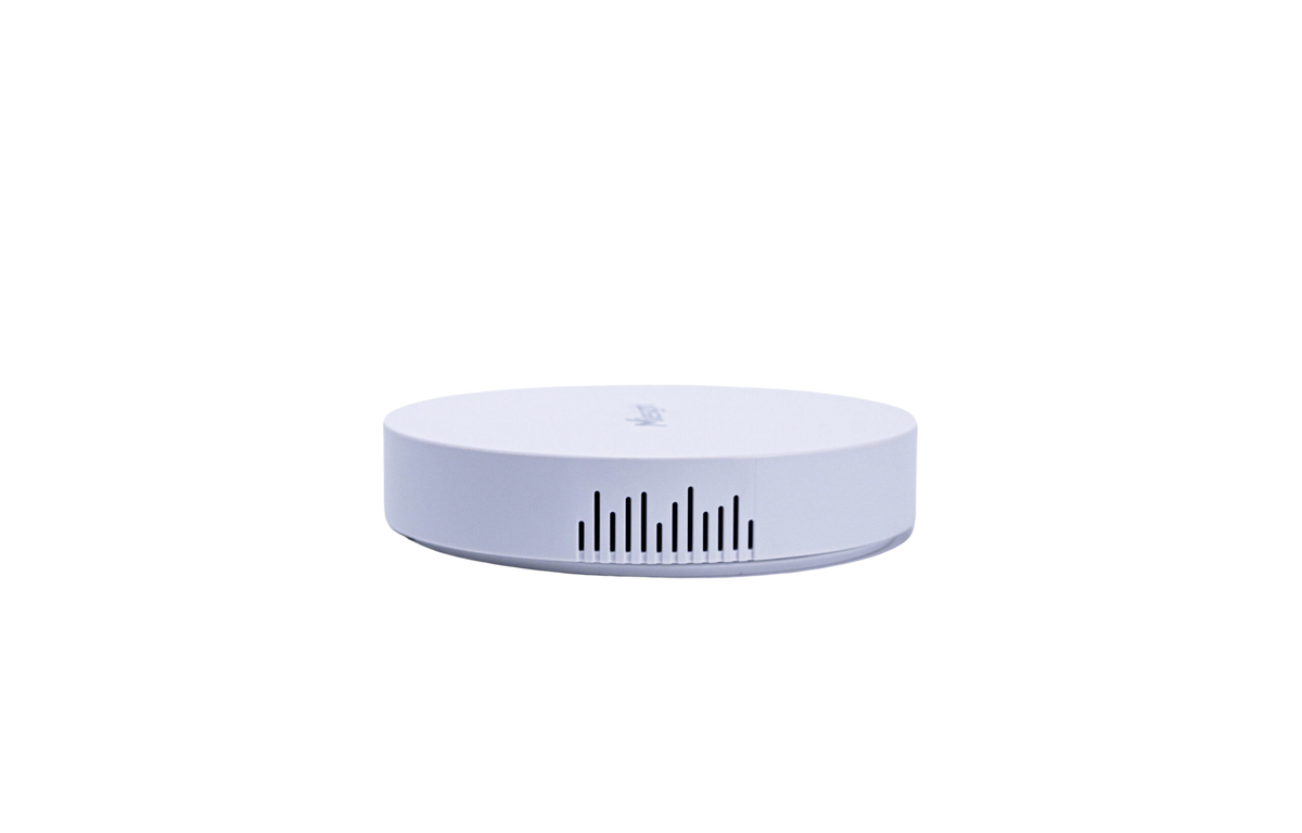UG63: LoRaWAN Gateway