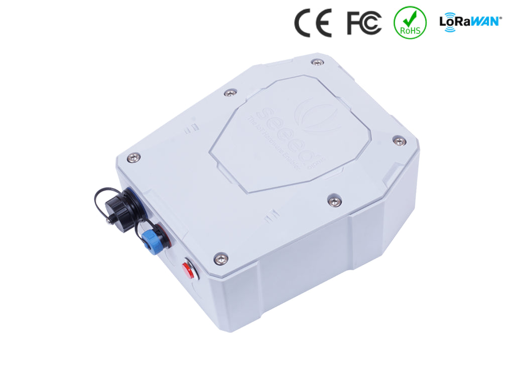 SenseCAP LoRaWAN Outdoor Gateway