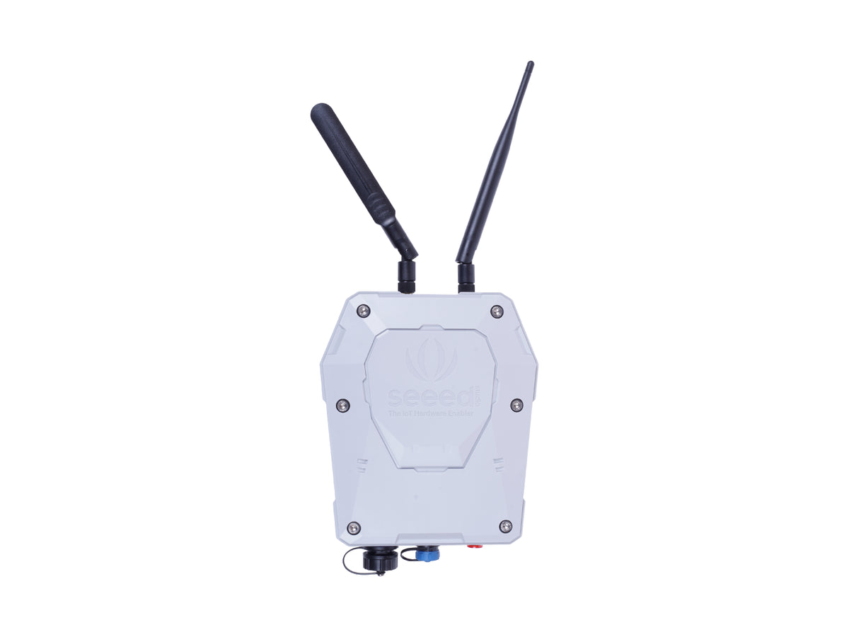 SenseCAP LoRaWAN Outdoor Gateway